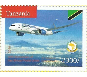 Aircraft over Mt Kilimanjaro - East Africa / Tanzania 2020
