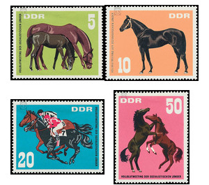 Thoroughbred meeting of the socialist countries, Hoppegarten  - Germany / German Democratic Republic 1967 Set