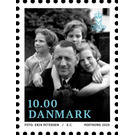 Young Margrethe with King Frederick IX and Sisters - Denmark 2020 - 10